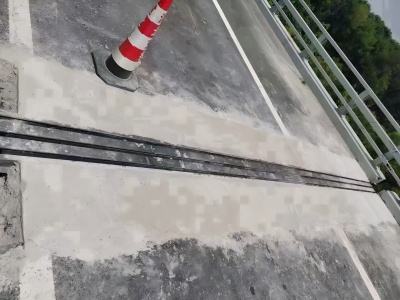 麦积伸缩缝更换后浇筑材料快速结构修补料速砼的产品特点及施工流程​